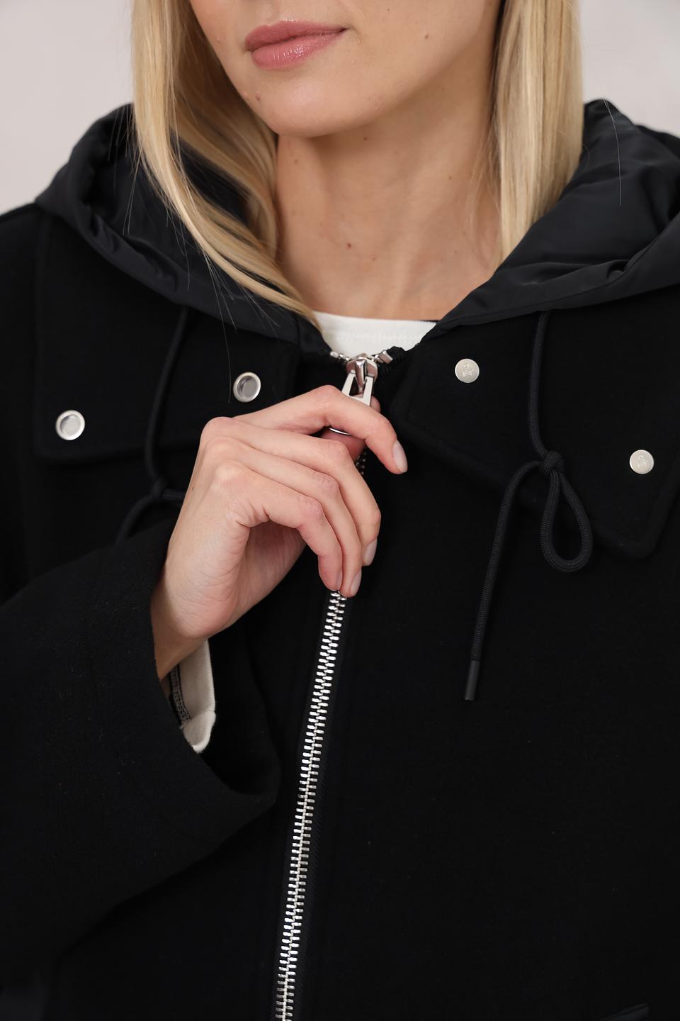 Куртка Marc O Polo чёрная с капюшоном