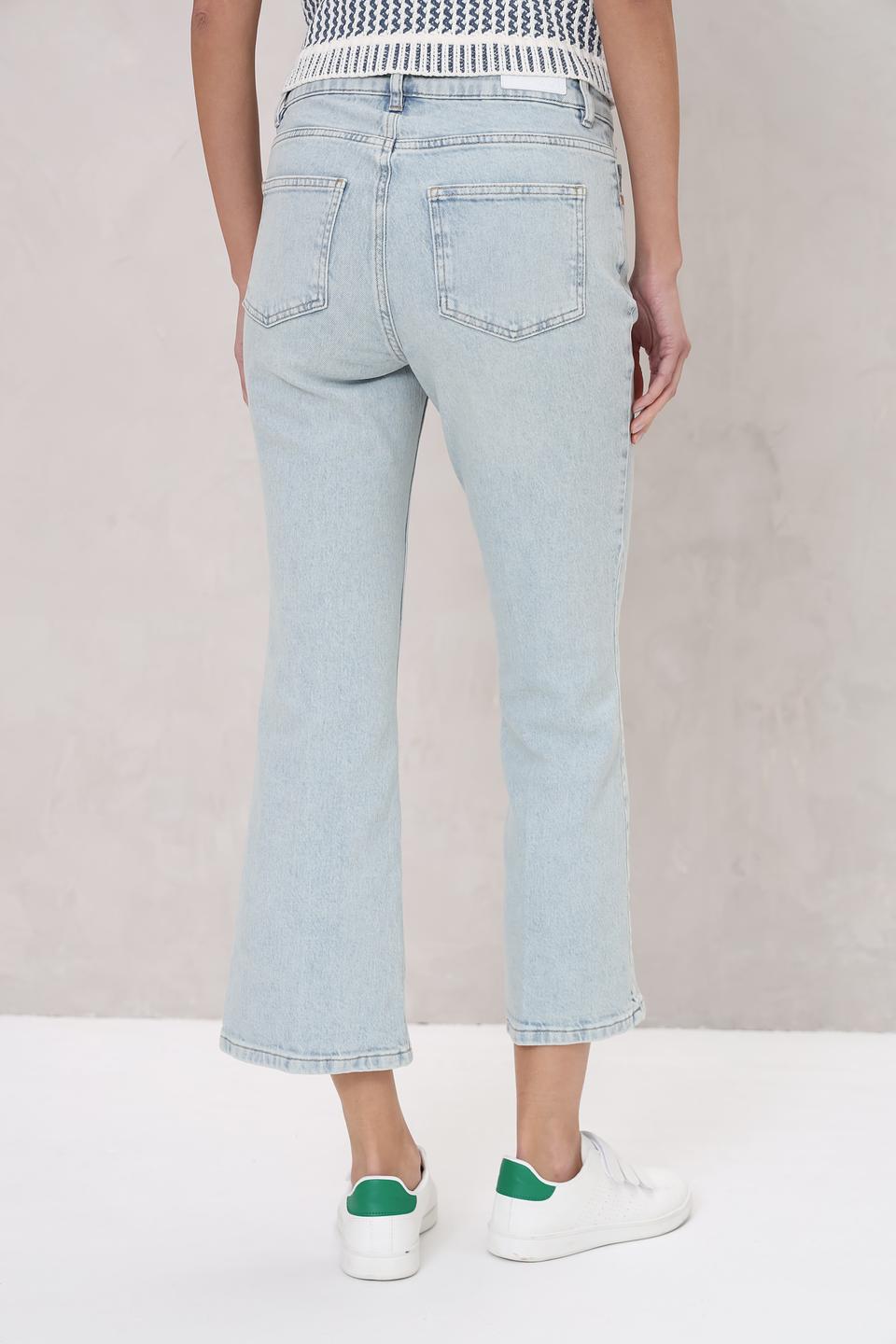 Джинсы Oui клеш светло-голубые