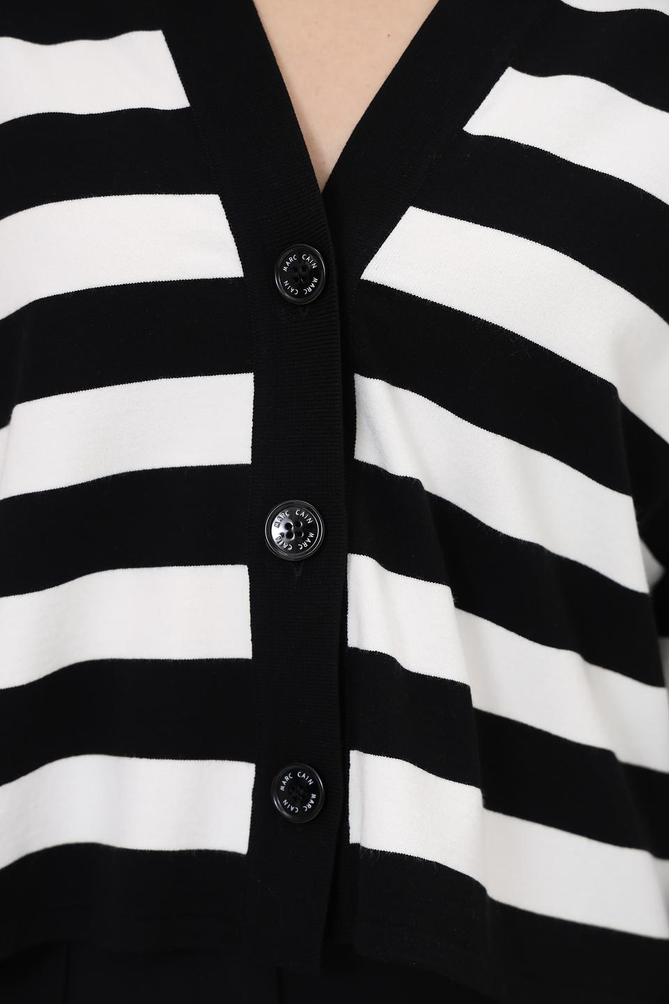 Кардиган Marc Cain в полоску чёрный
