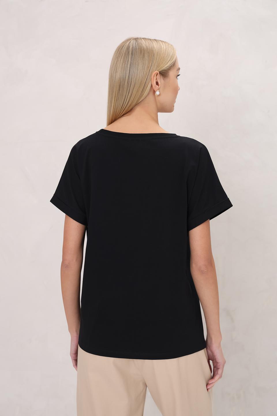 Футболка UNQ женская чёрная с логотипом