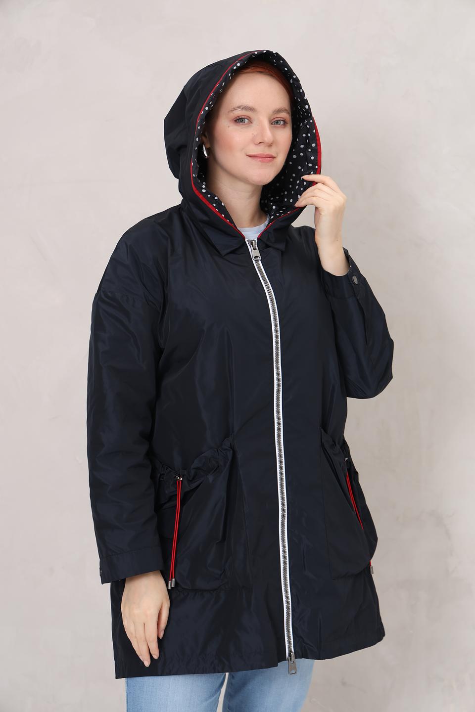 Куртка Baronia с капюшоном чёрная