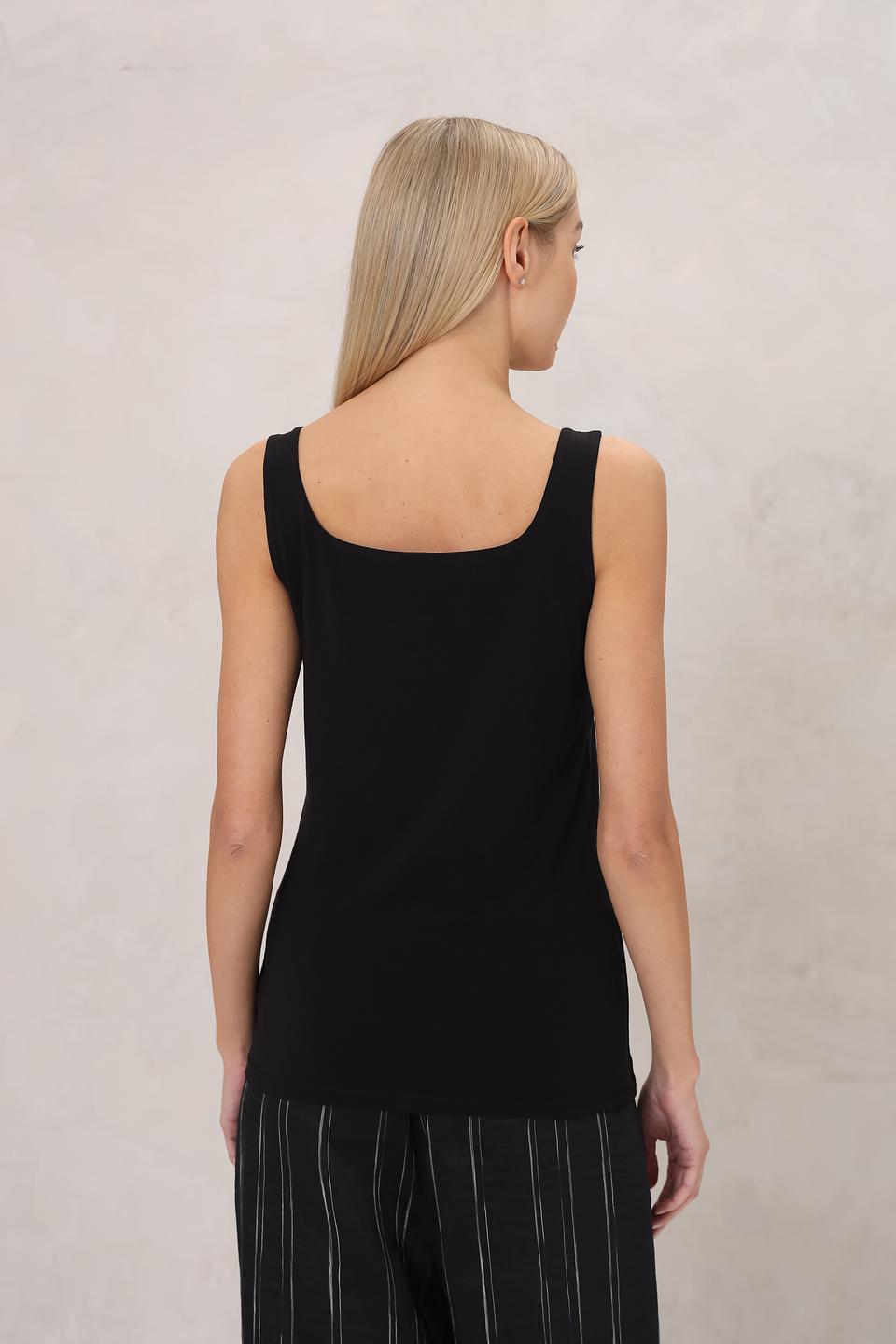 Топ Annette Gortz чёрный базовый