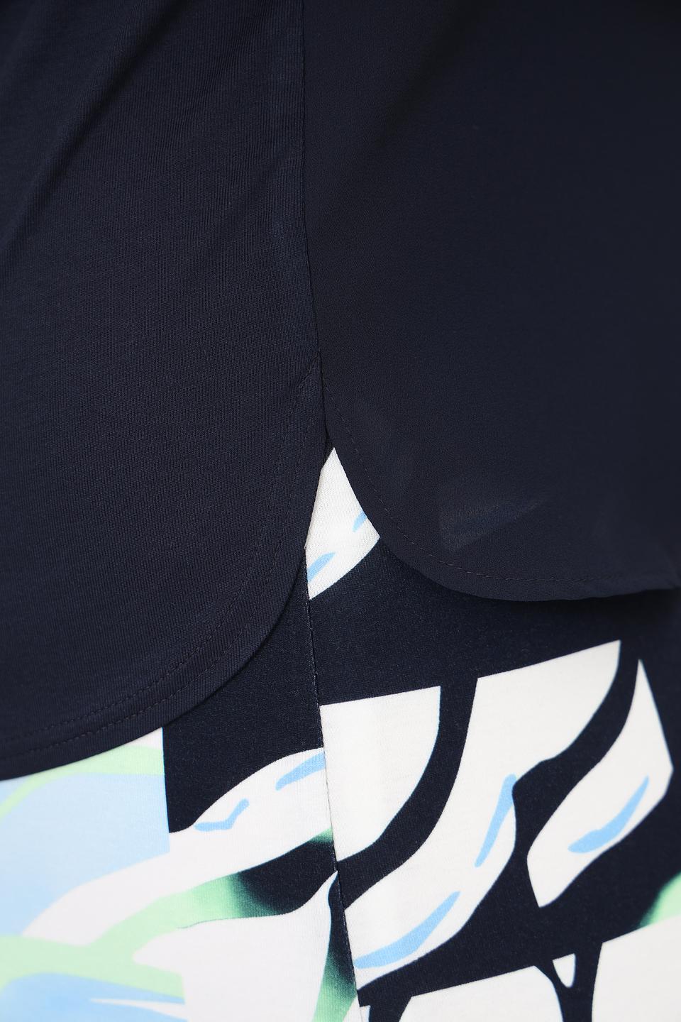 Блуза Frank Walder с V-образным вырезом