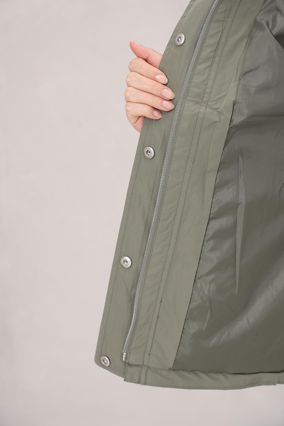 Куртка District хаки с капюшоном