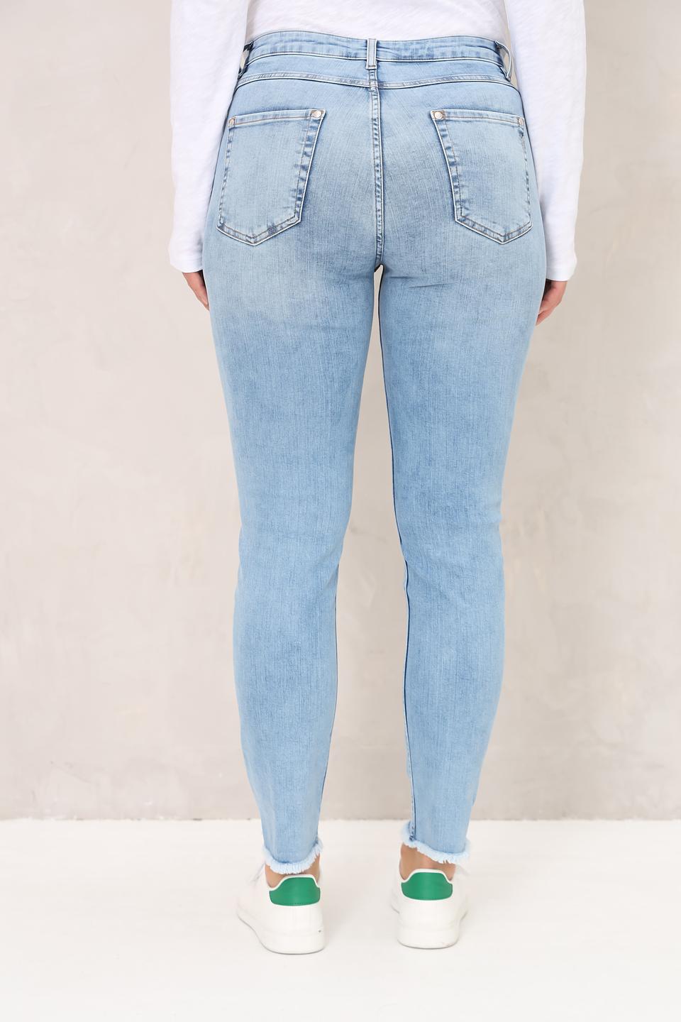 Джинсы с потертостями Monari голубые