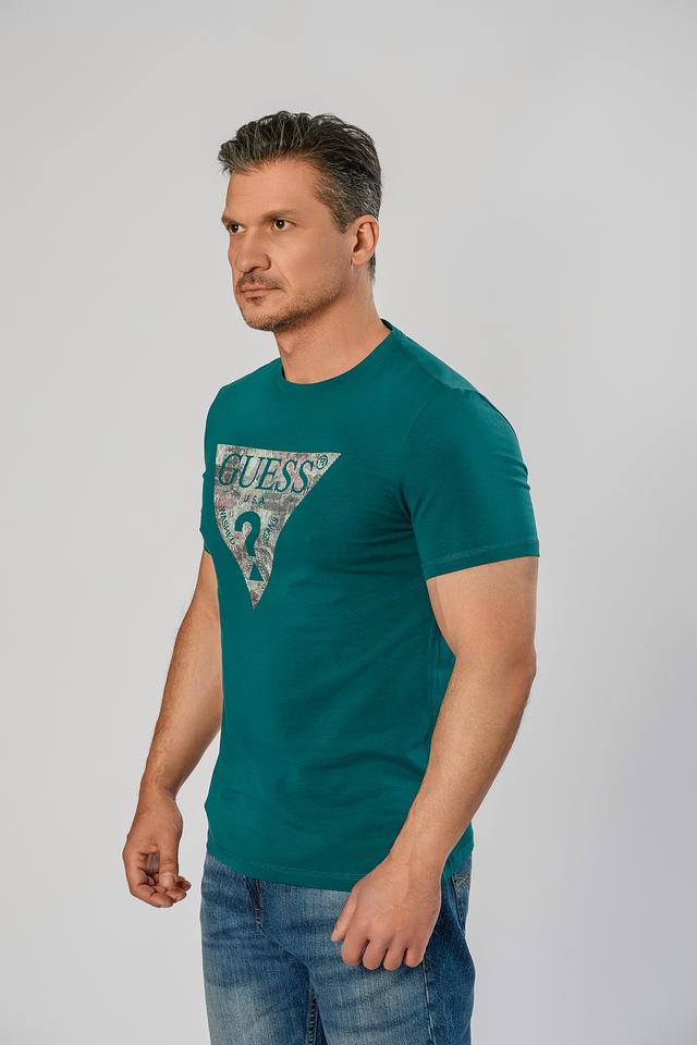 Футболка Guess с логотипом изумрудная