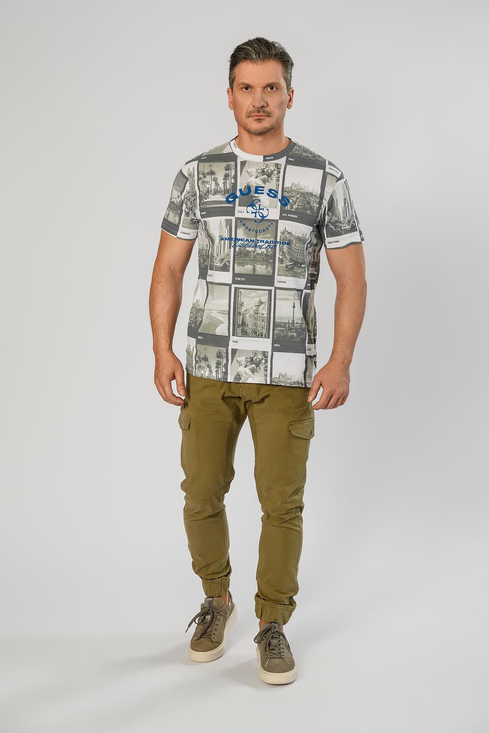 Футболка Guess с принтом городов белый