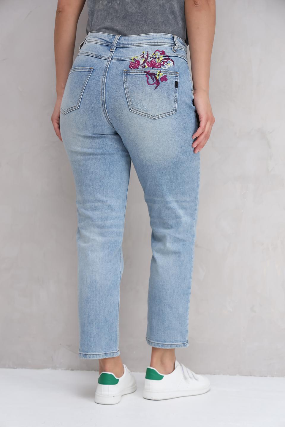 Джинсы Taifun с вышивкой голубые