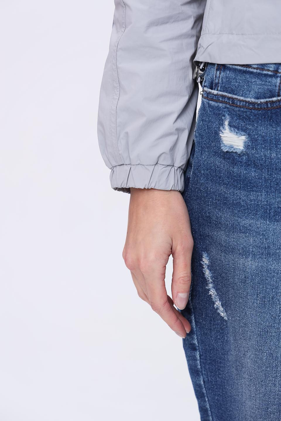 Ветровка Pezzo серая с капюшоном