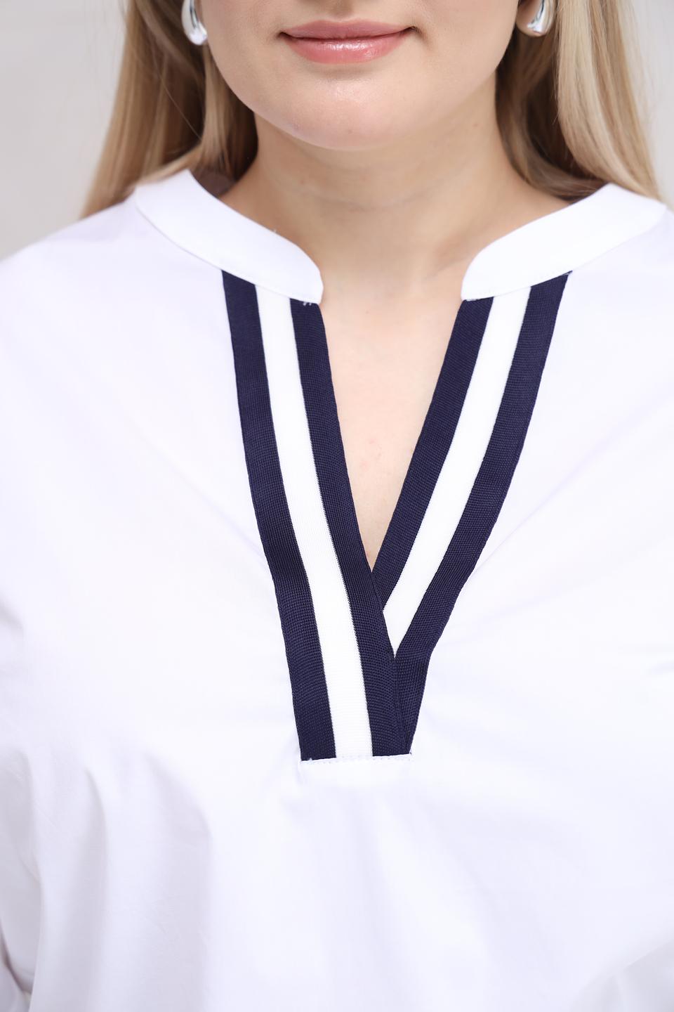 Блуза Tuzzi с V-образным вырезом