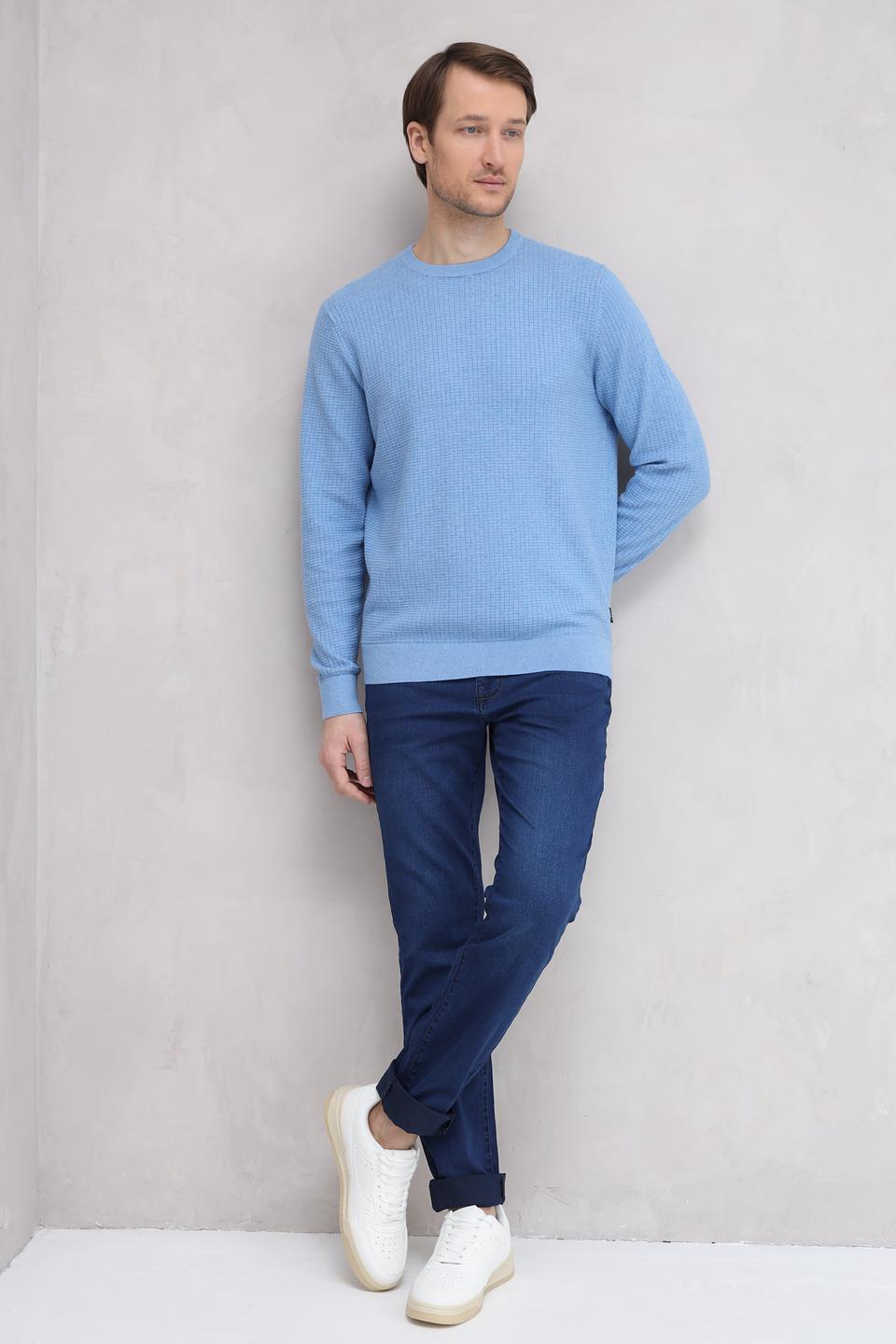 Джемпер Bugatti голубой с текстурой