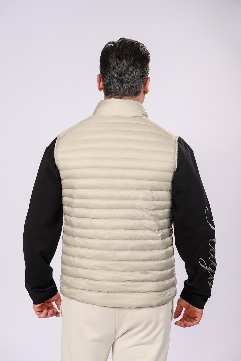 Жилет Hetrego стеганый бежевый