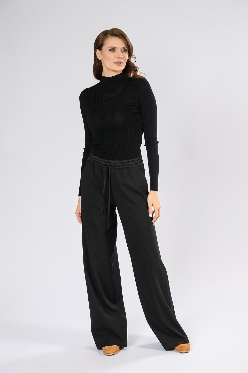 Джемпер Twin Set чёрный с горлом