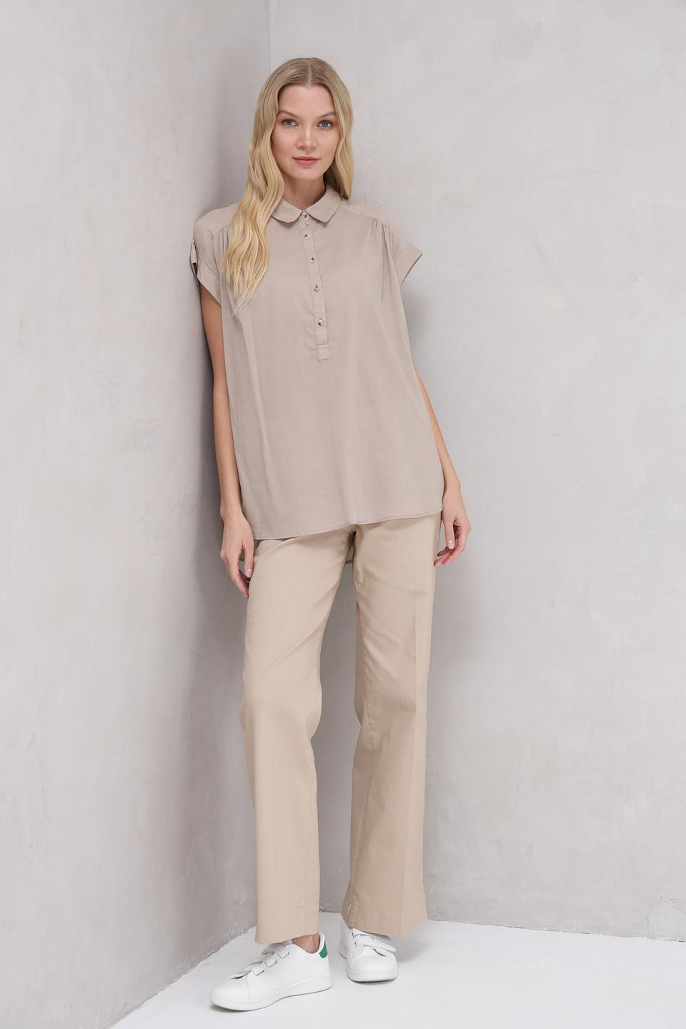 Блуза Broadway бежевая с воротником