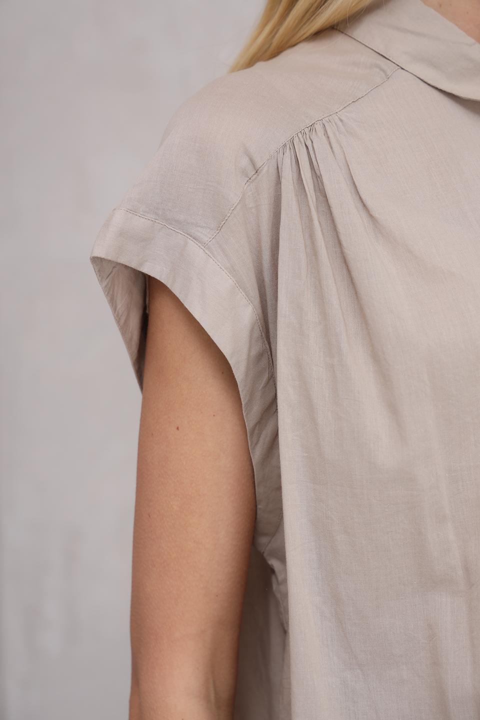 Блуза Broadway бежевая с воротником