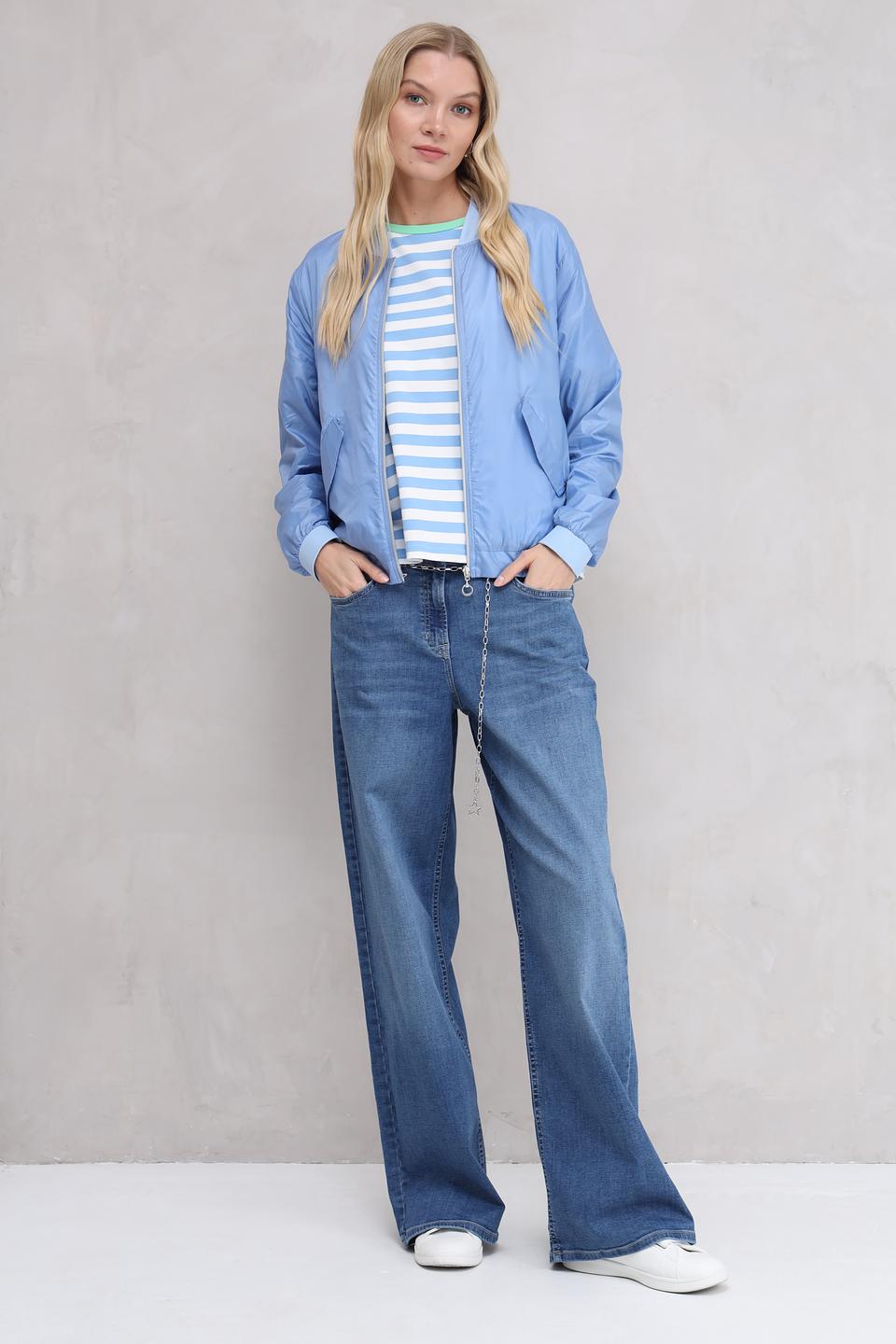 Ветровка You Just White голубая