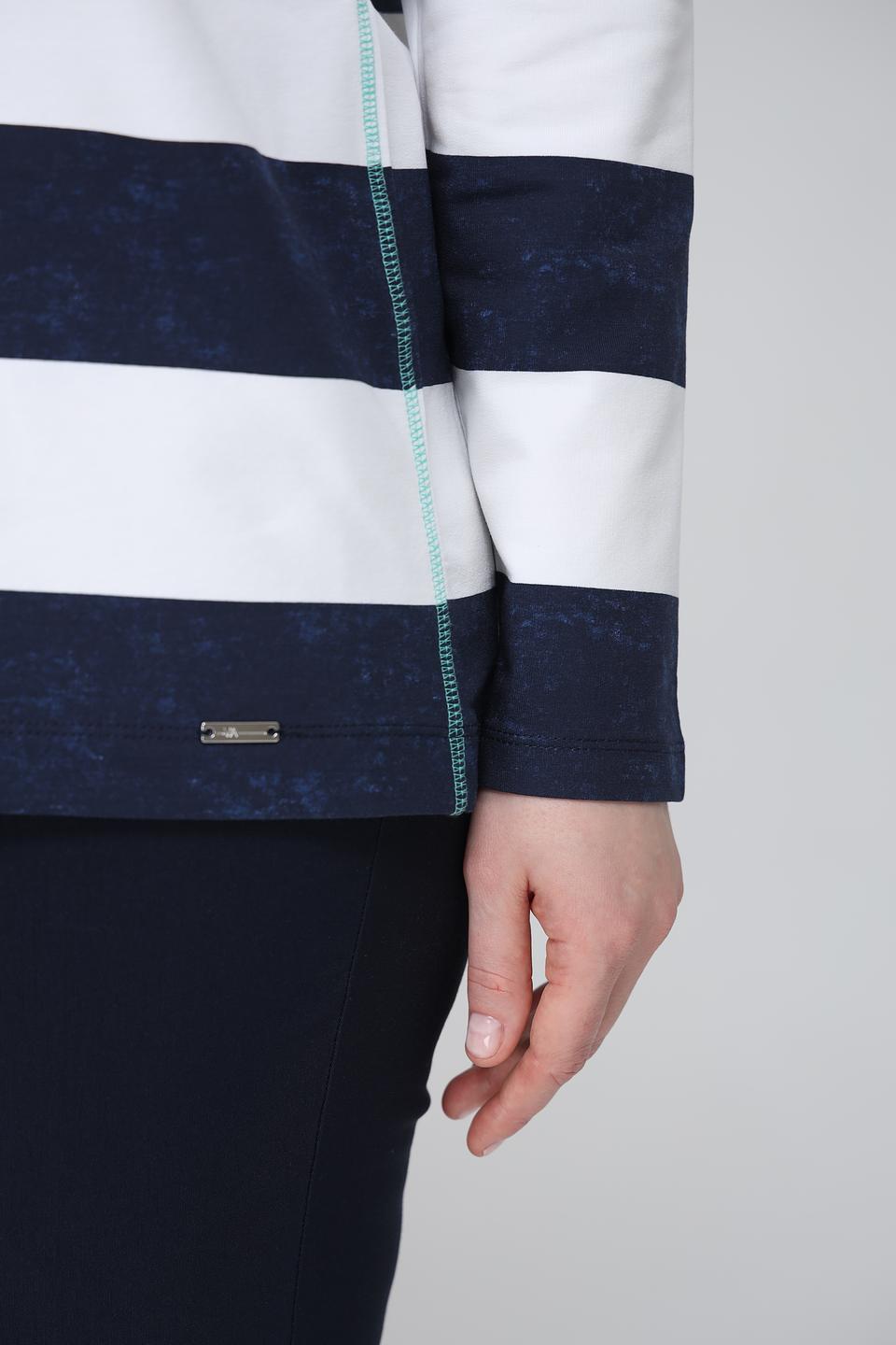 Пуловер Via Appia в полоску с капюшоном