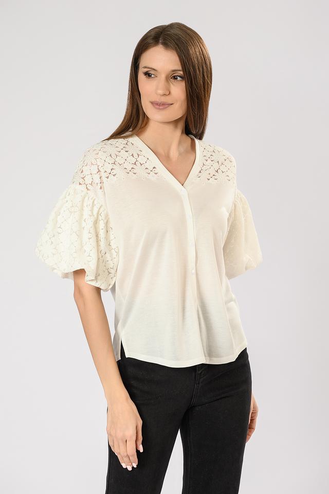 Блуза Leo & Ugo с кружевом кремовая