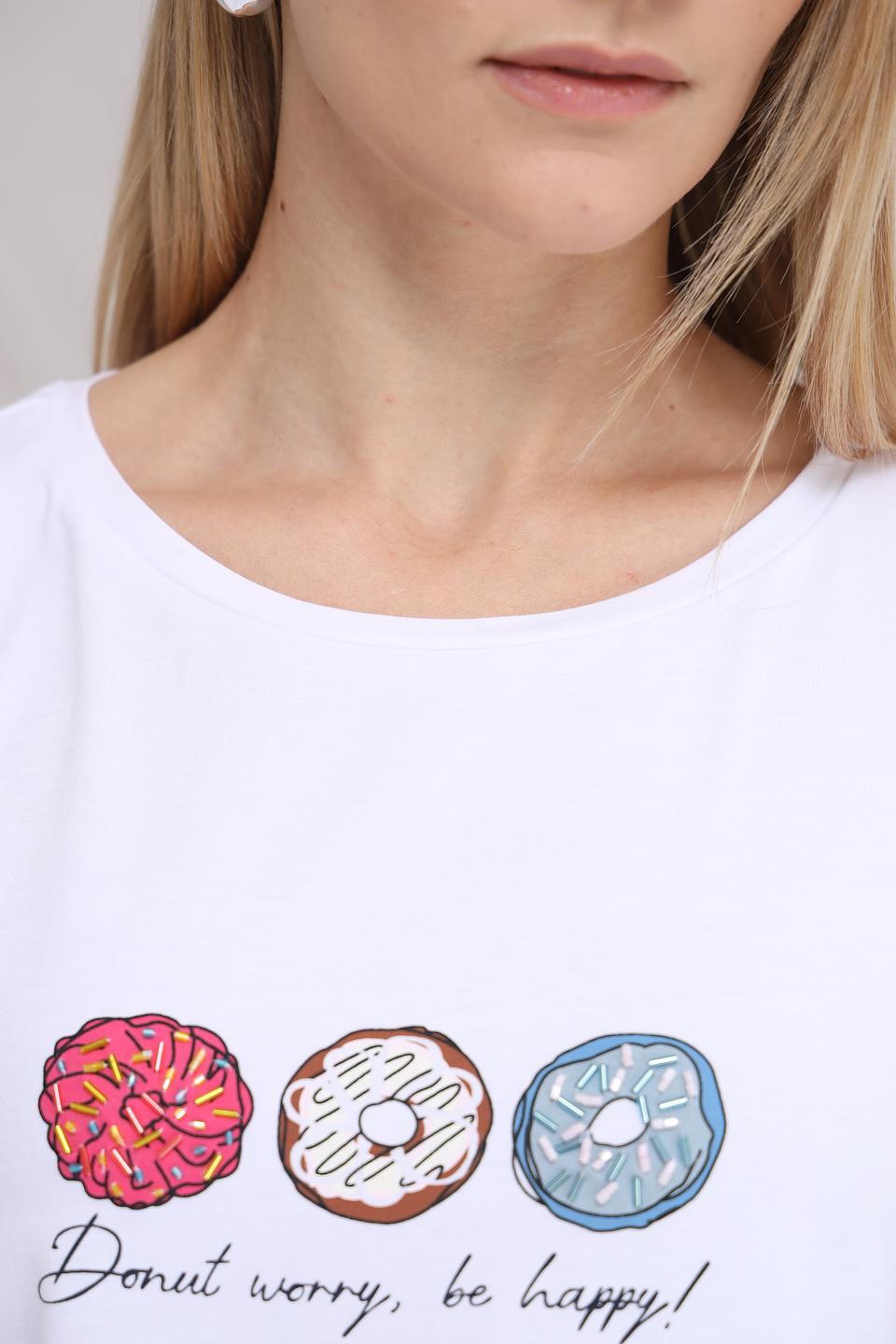 Футболка More and More с пончиками