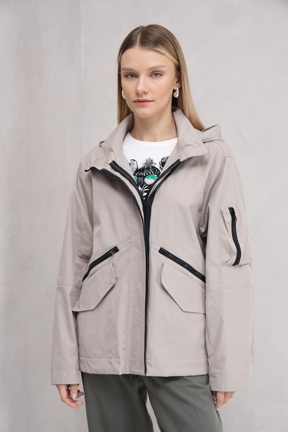 Ветровка White Label бежевая