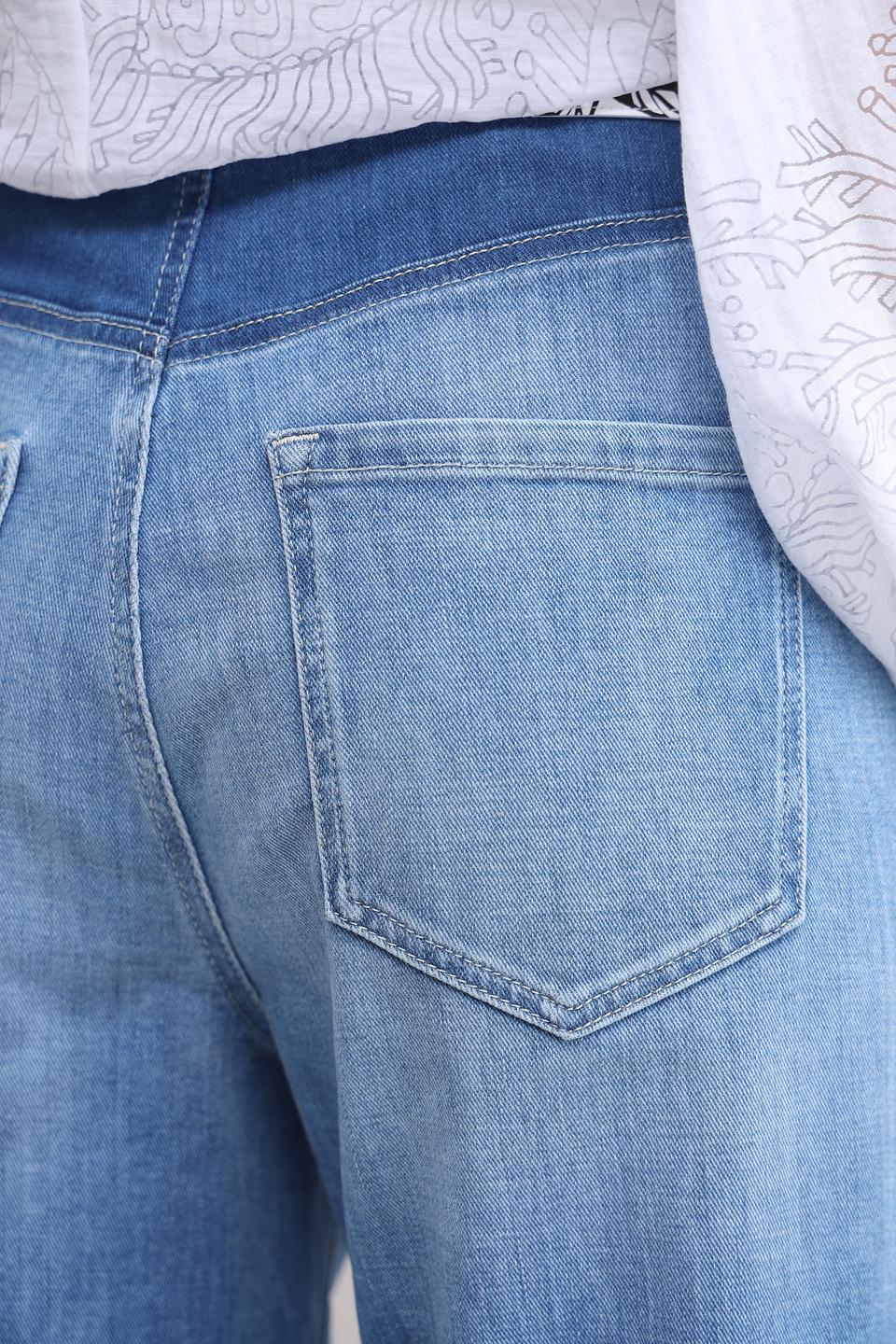 Джинсы Marc Cain клеш голубой