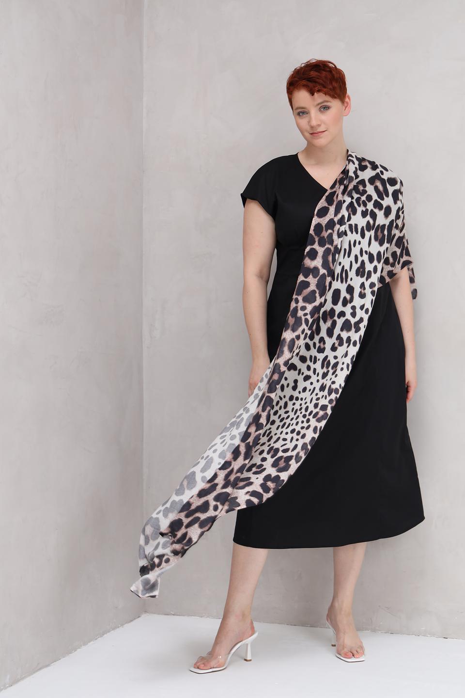 Шарф Monari с леопардовым принтом