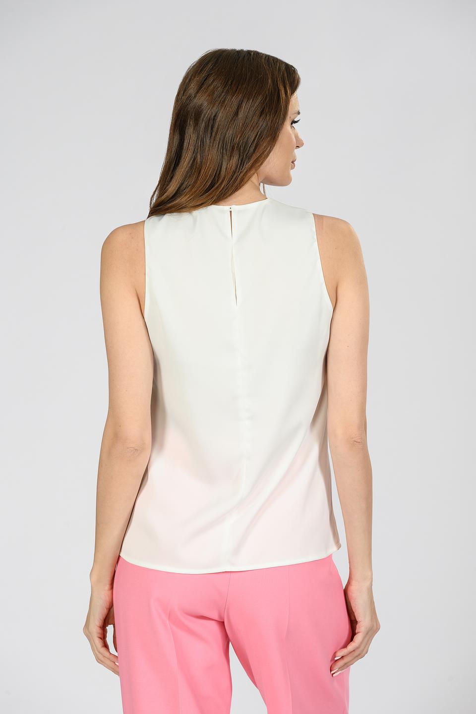 Топ Emka женский молочный