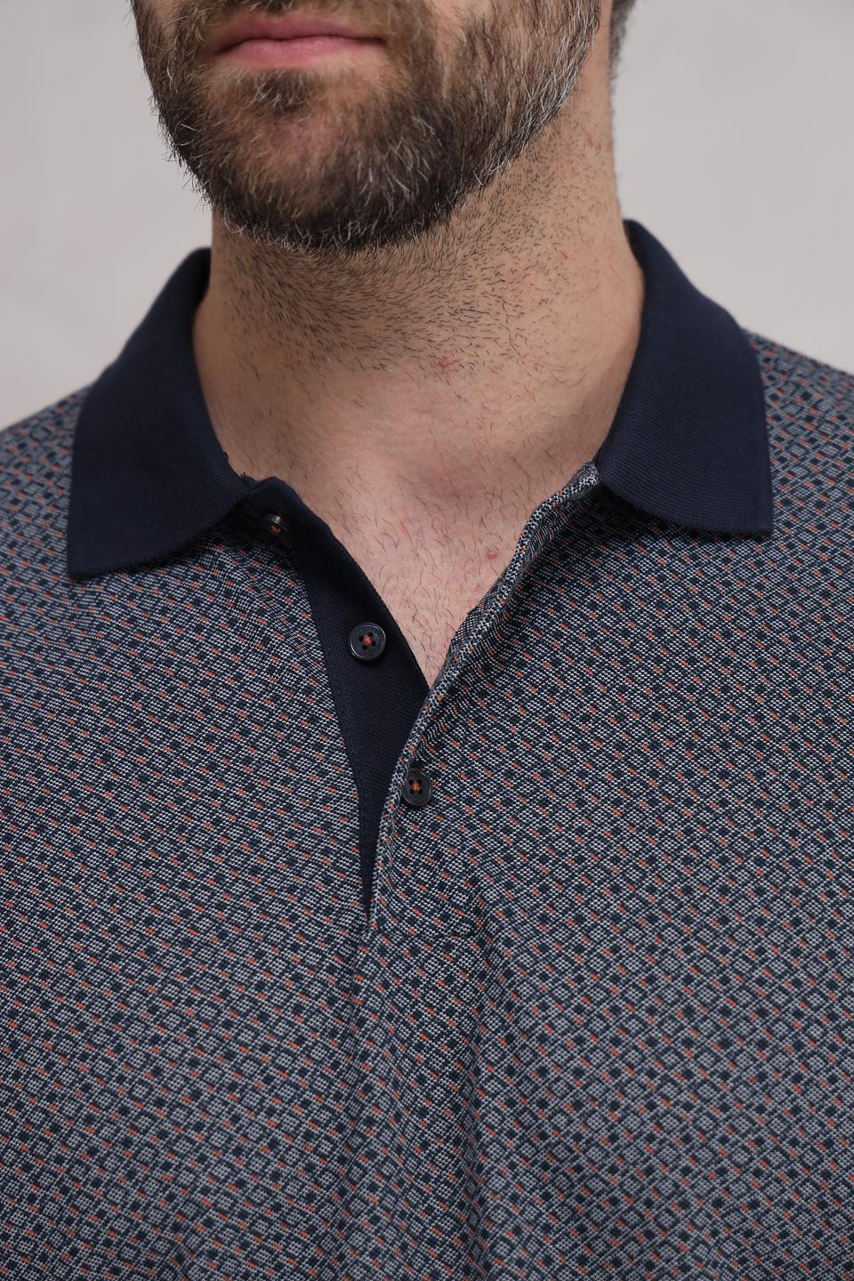 Поло Casa Moda с геометрическим рисунком