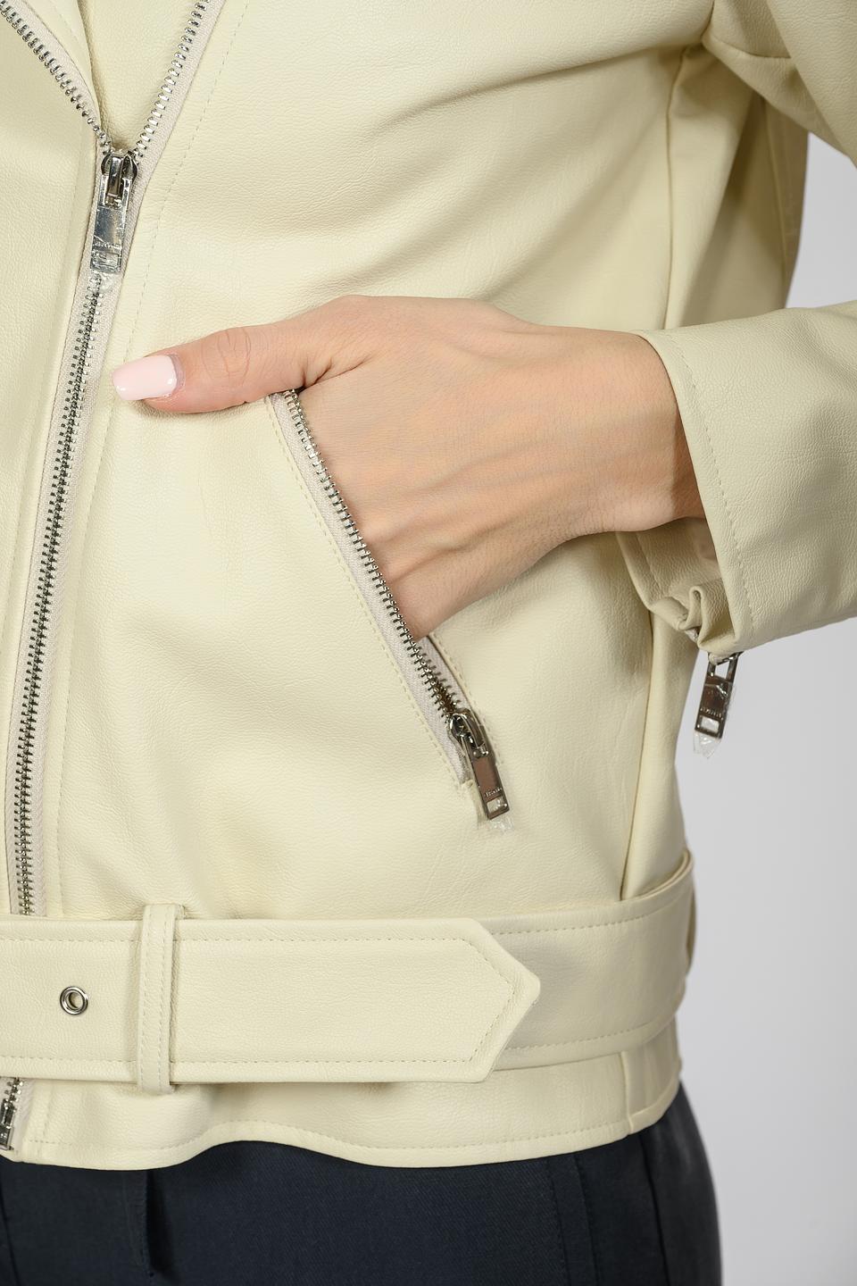 Куртка Emka косуха молочная