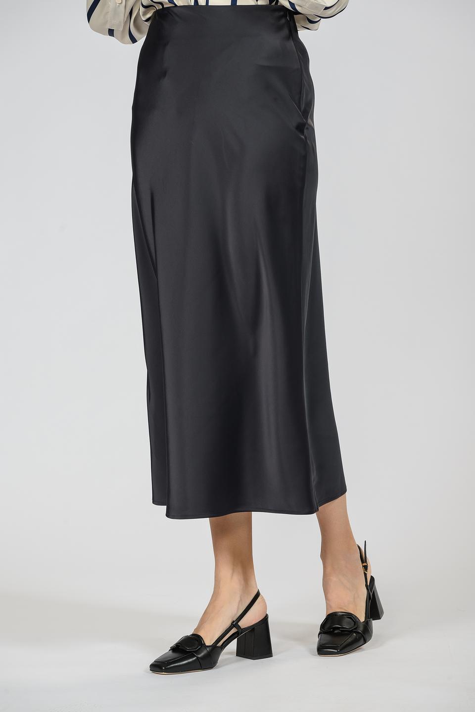 Юбка Emka атласная чёрная