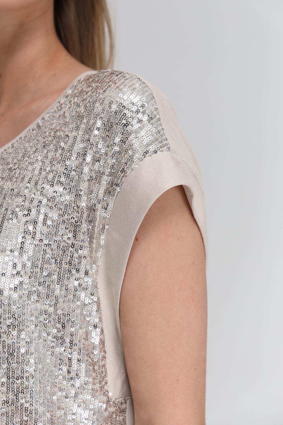 Топ You Just White с пайетками серебристый