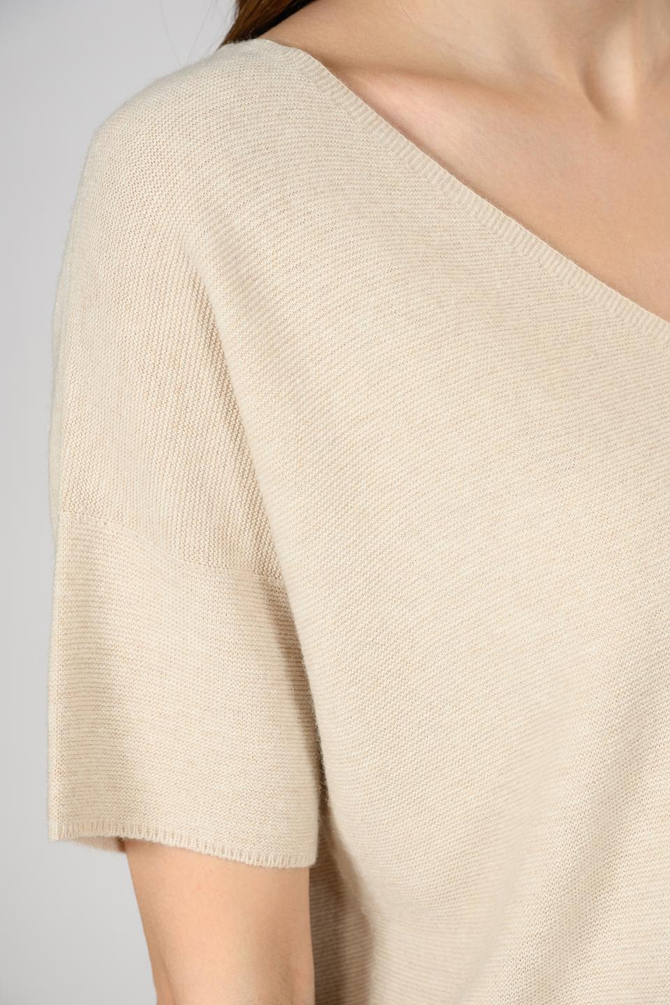 Пуловер Rich and Royal бежевый V-образный