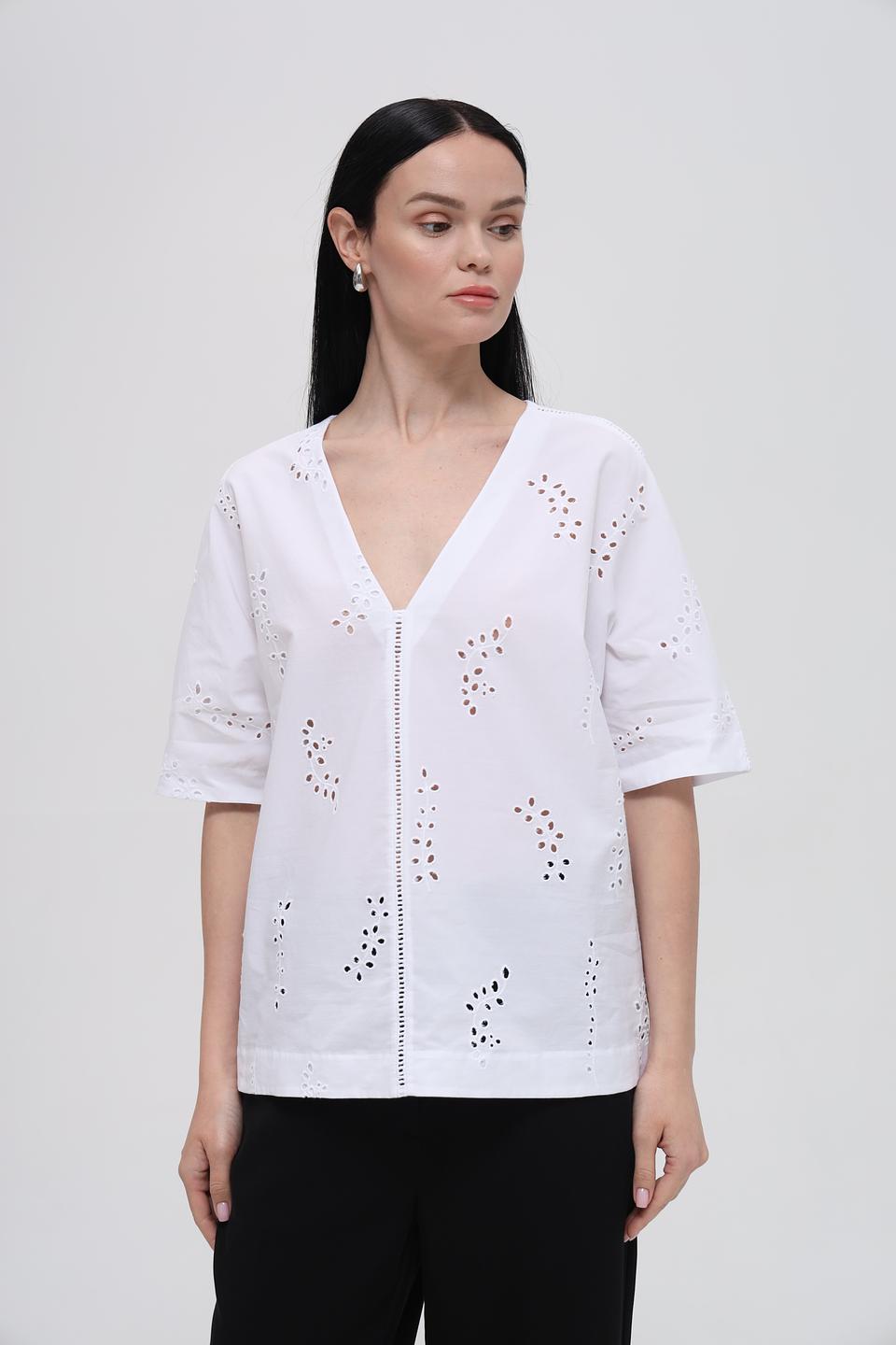 Блуза Margittes с вышивкой
