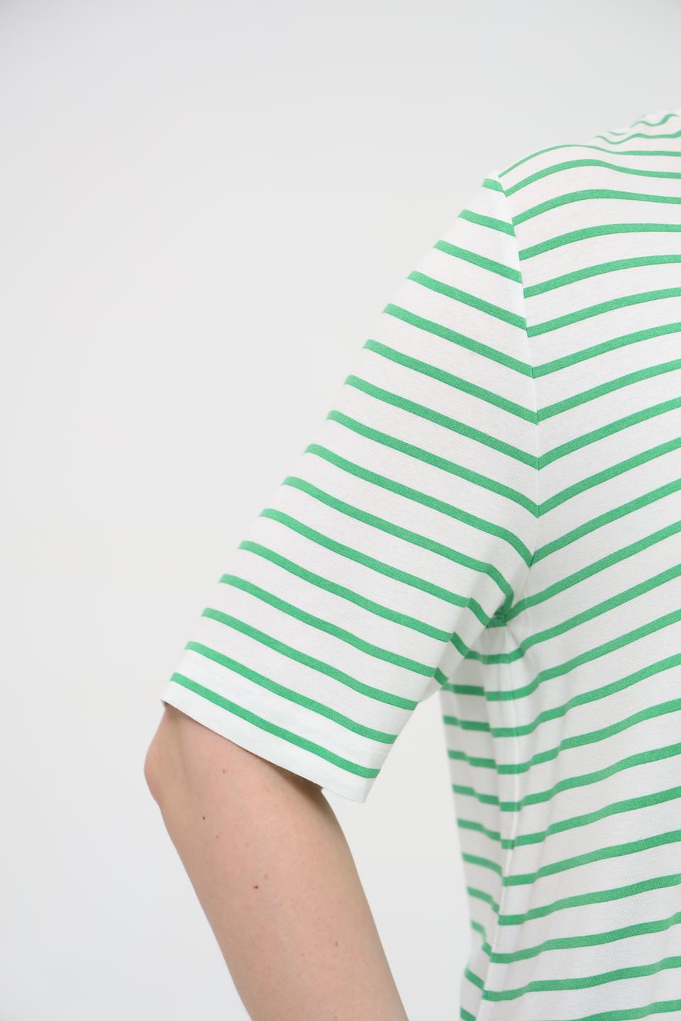 Футболка Frapp в полоску с сердцем