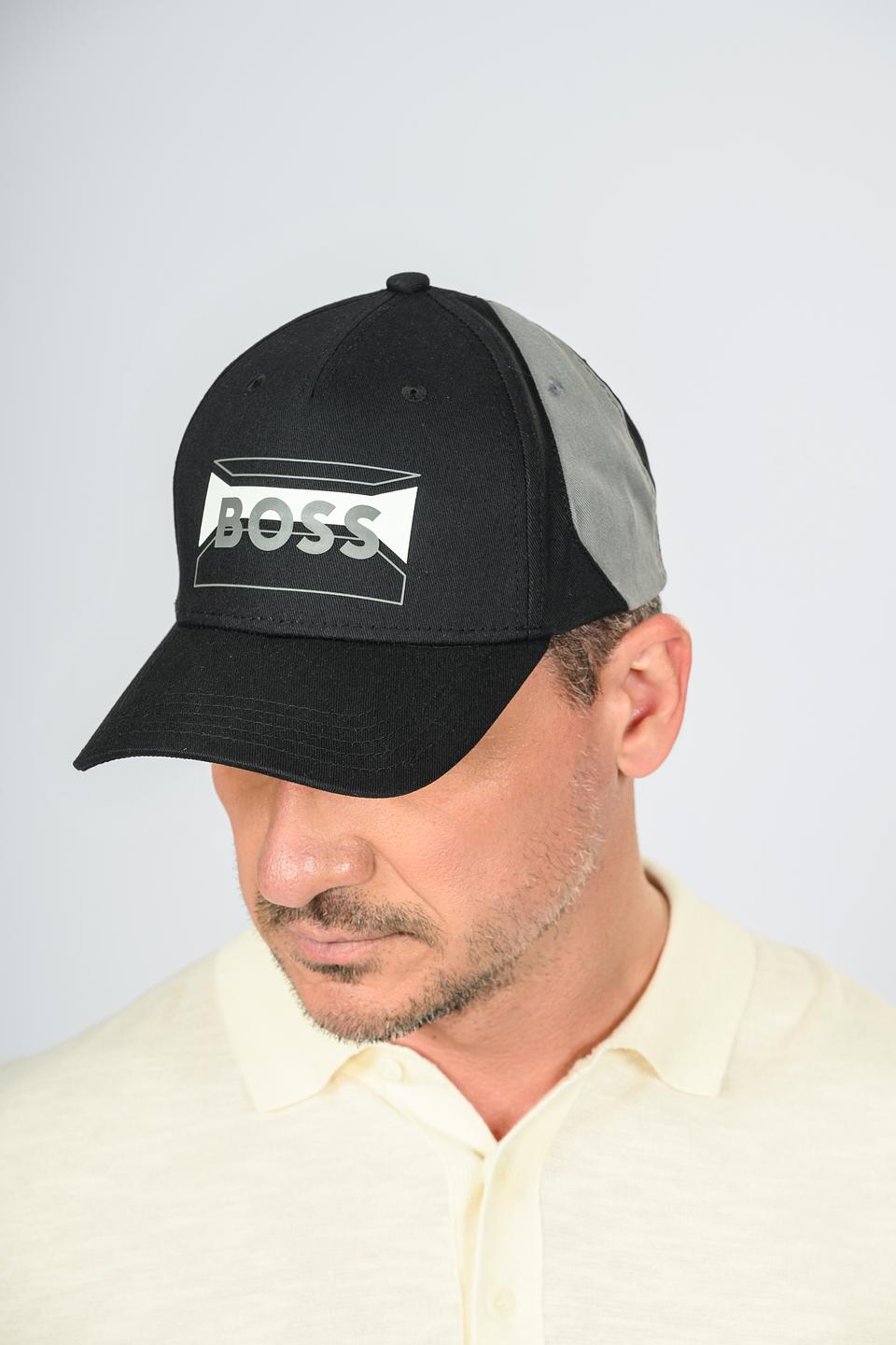 Бейсболка Boss Green чёрная