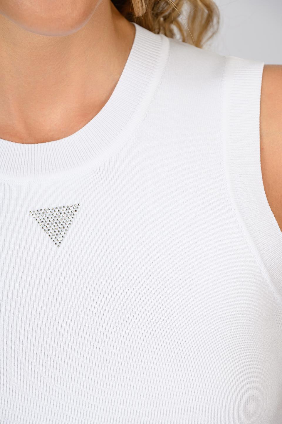 Топ Guess жен. белый с логотипом