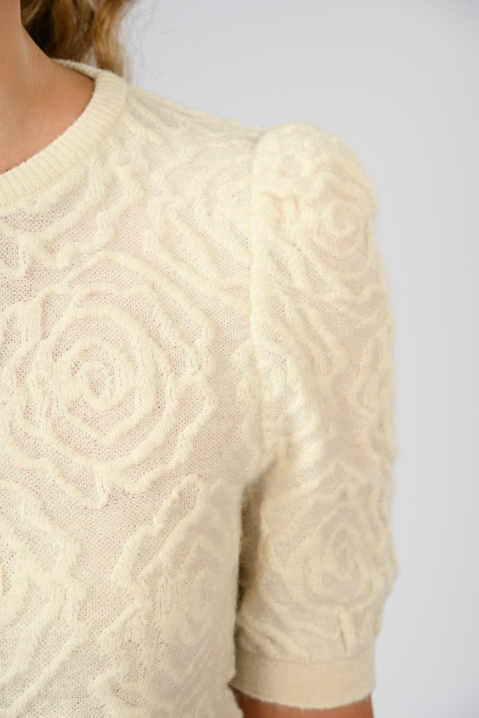 Джемпер Giorgio Grati с розами кремовый