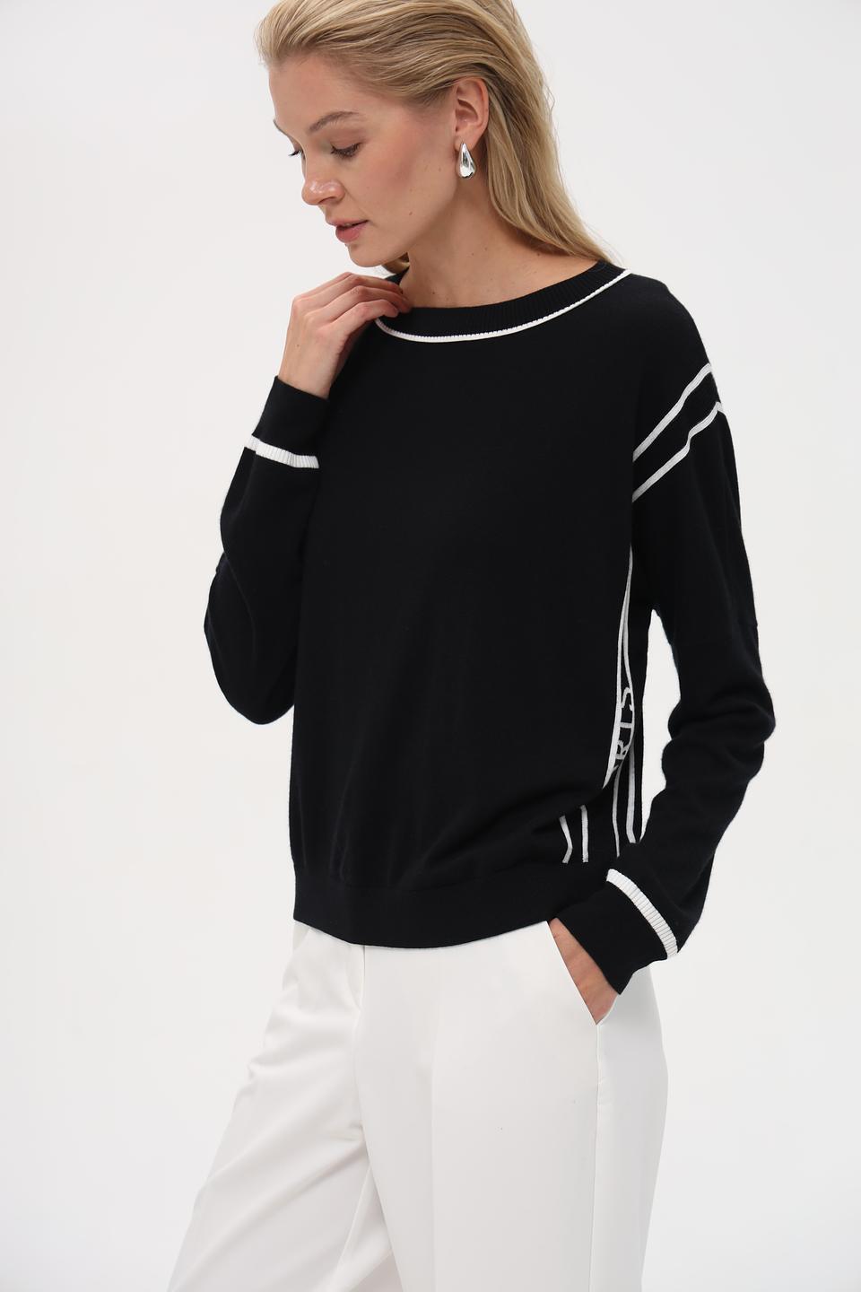 Пуловер Marc Cain с полоской