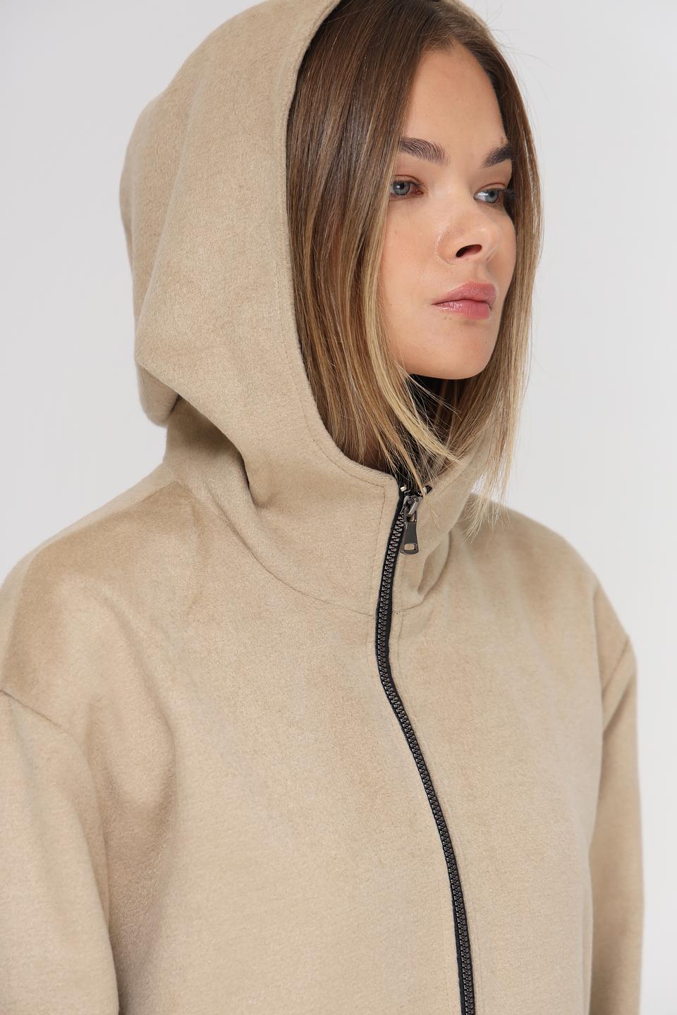 Пальто Beatris с капюшоном бежевое