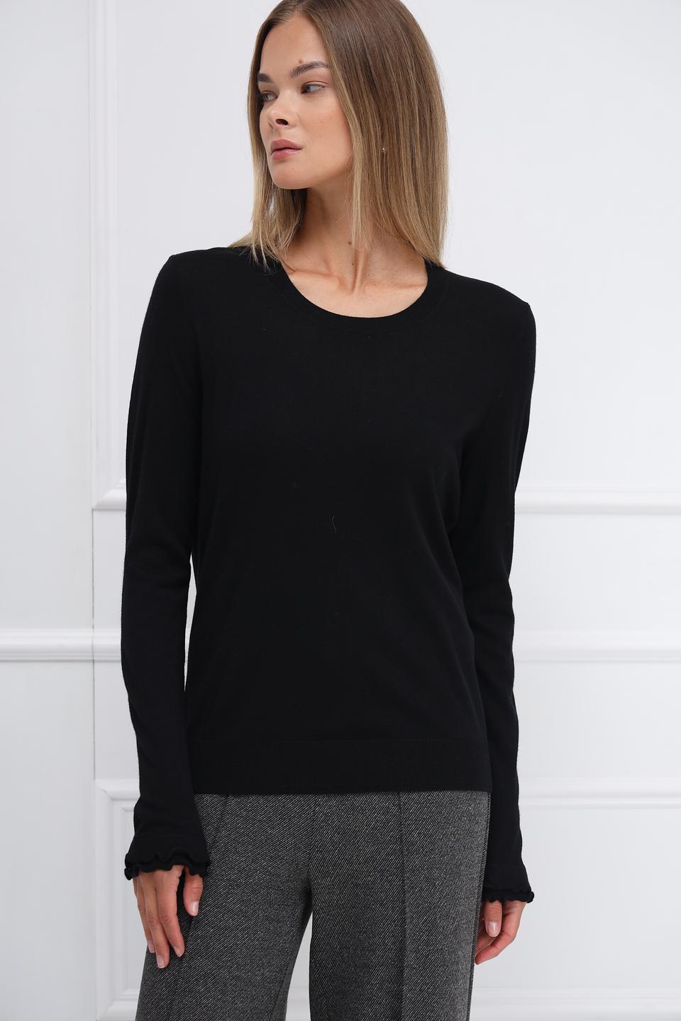 Пуловер Gerry Weber чёрный с воланами