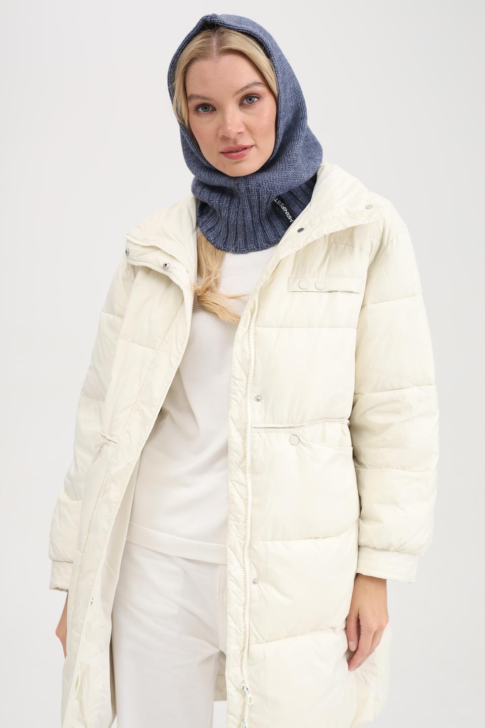 Шапка Adel вязаная синяя