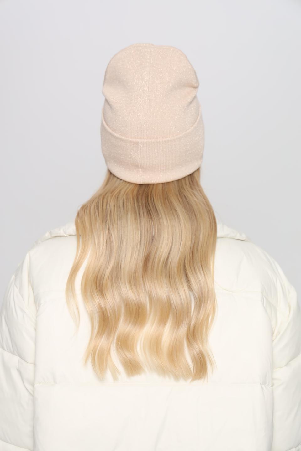 Шапка Adel бежевая