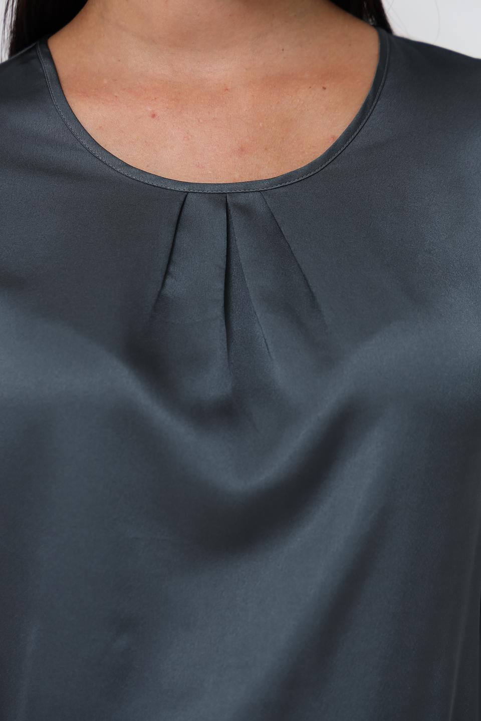 Блуза Lebek с драпировкой серая