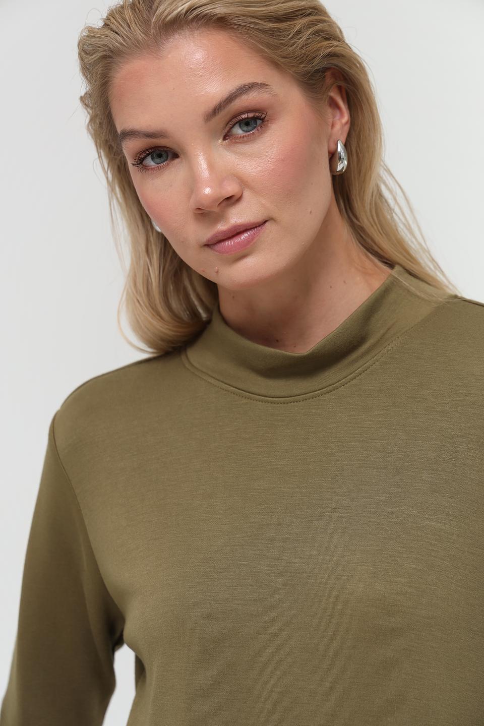 Пуловер Pezzo хаки с завязками