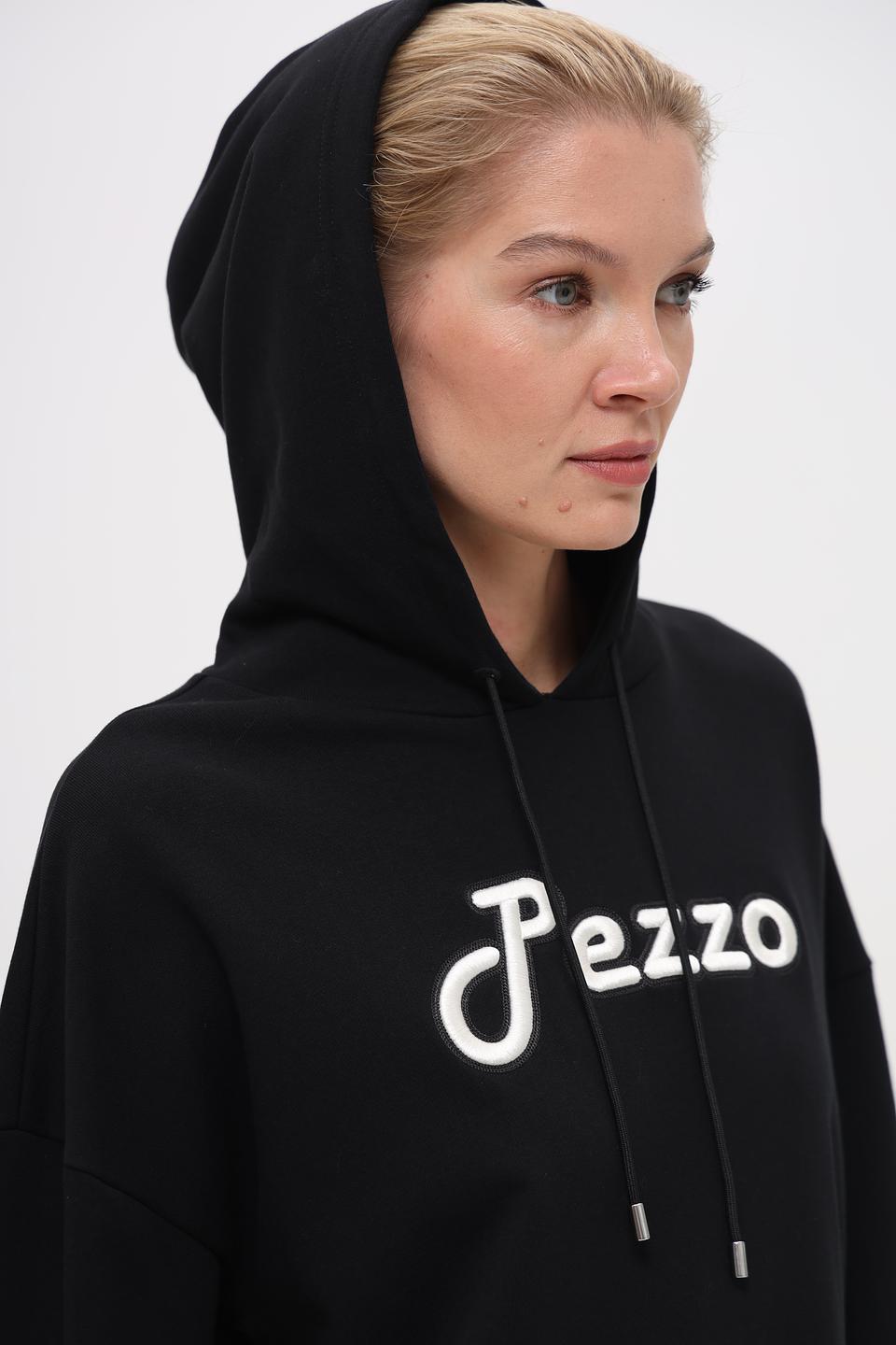 Толстовка Pezzo с логотипом чёрная