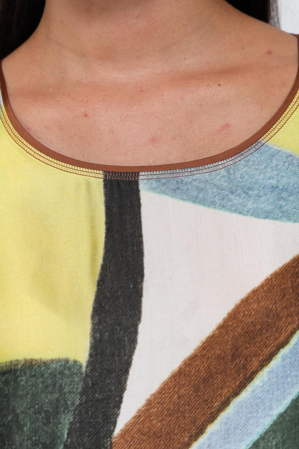 Блуза Lecomte с абстрактным принтом