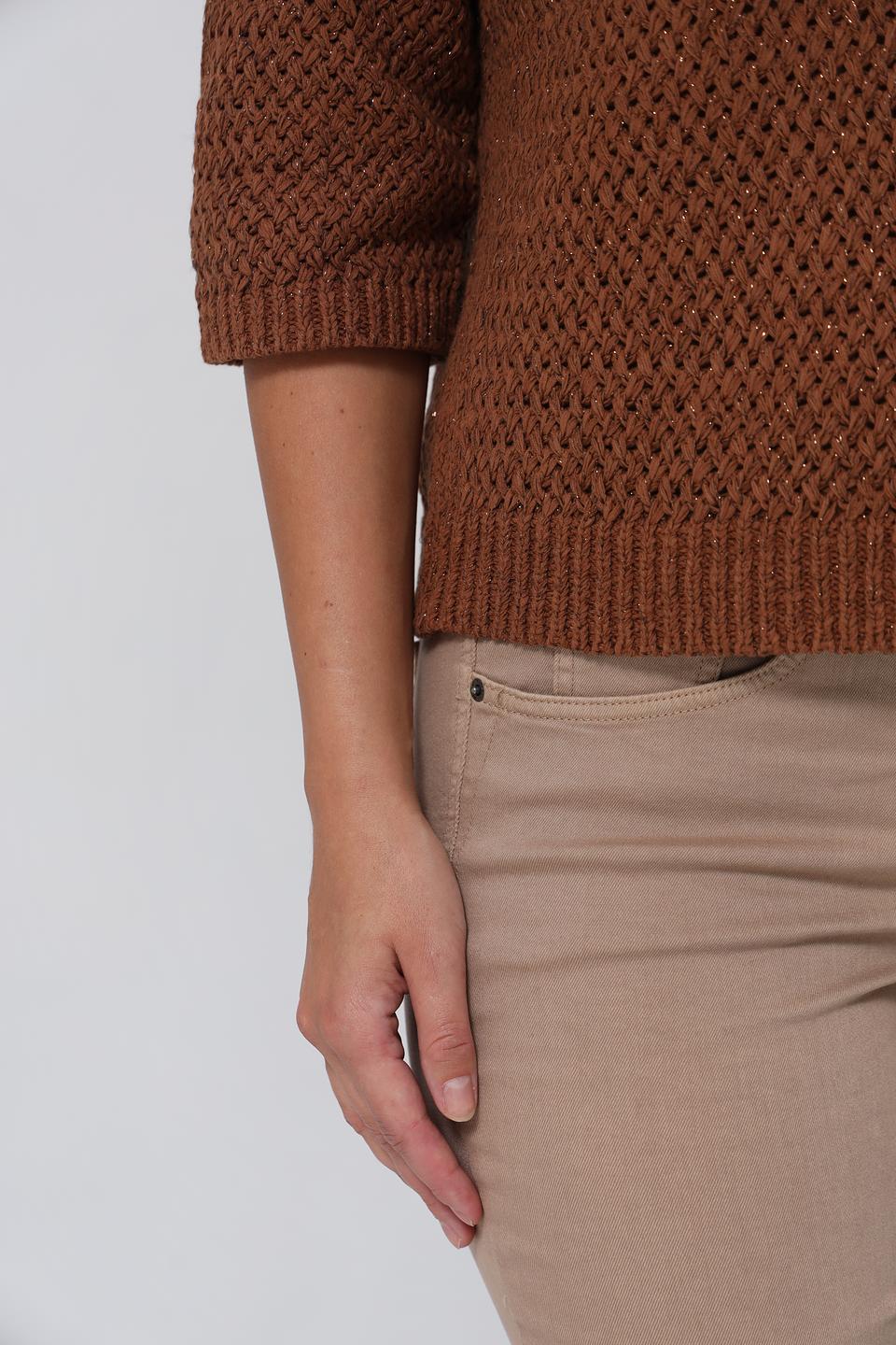 Пуловер Lecomte коричневый с ажурной вязкой