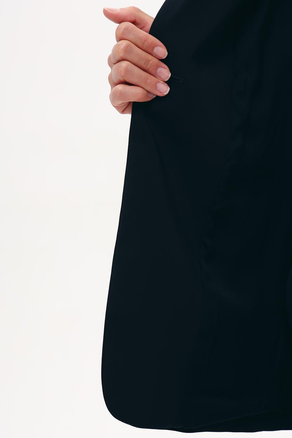 Жакет Marc Cain чёрный приталенный