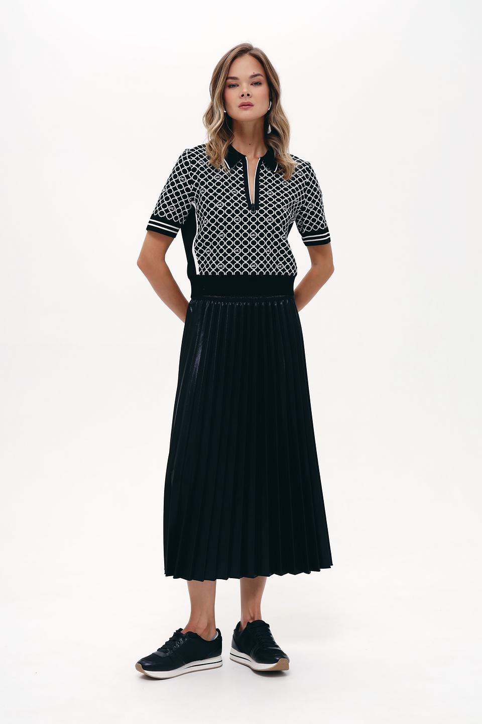 Пуловер Marc Cain с логотипом чёрный