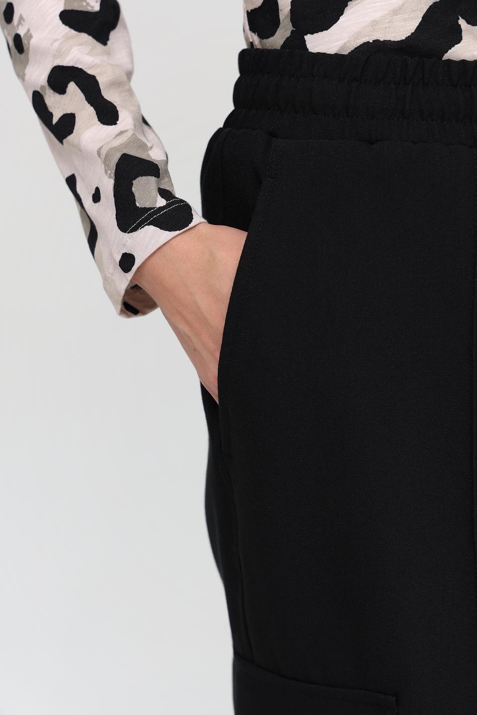 Брюки Bugatti чёрные с карманами